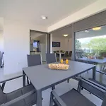 Διαμέρισμα Luxury Aronia *