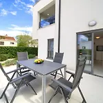 Διαμέρισμα Luxury Aronia Vantacici