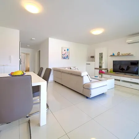 Apartment Luxury Aronia *