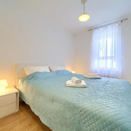 Luxury Aronia Apartament *