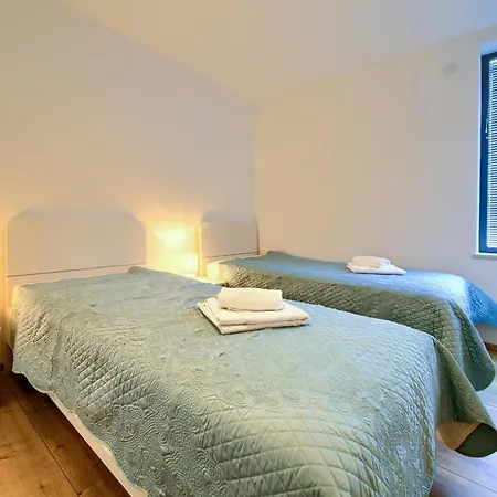 Luxury Aronia * Vantacici