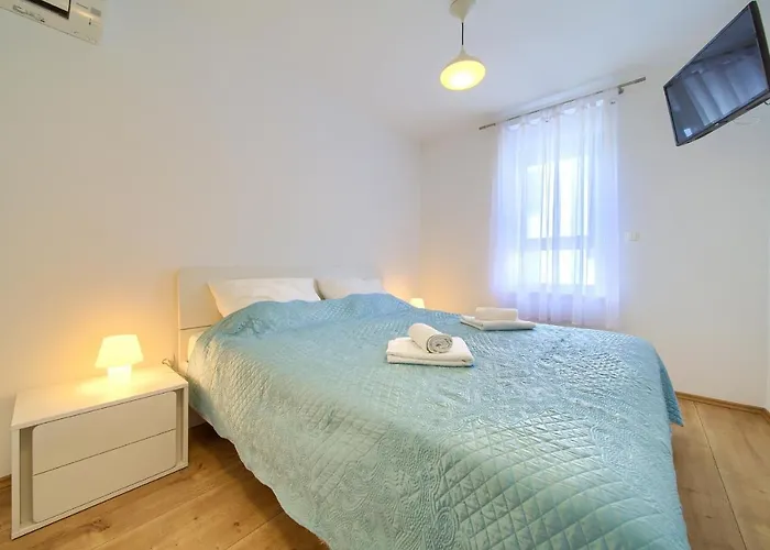 Luxury Aronia Apartmán *